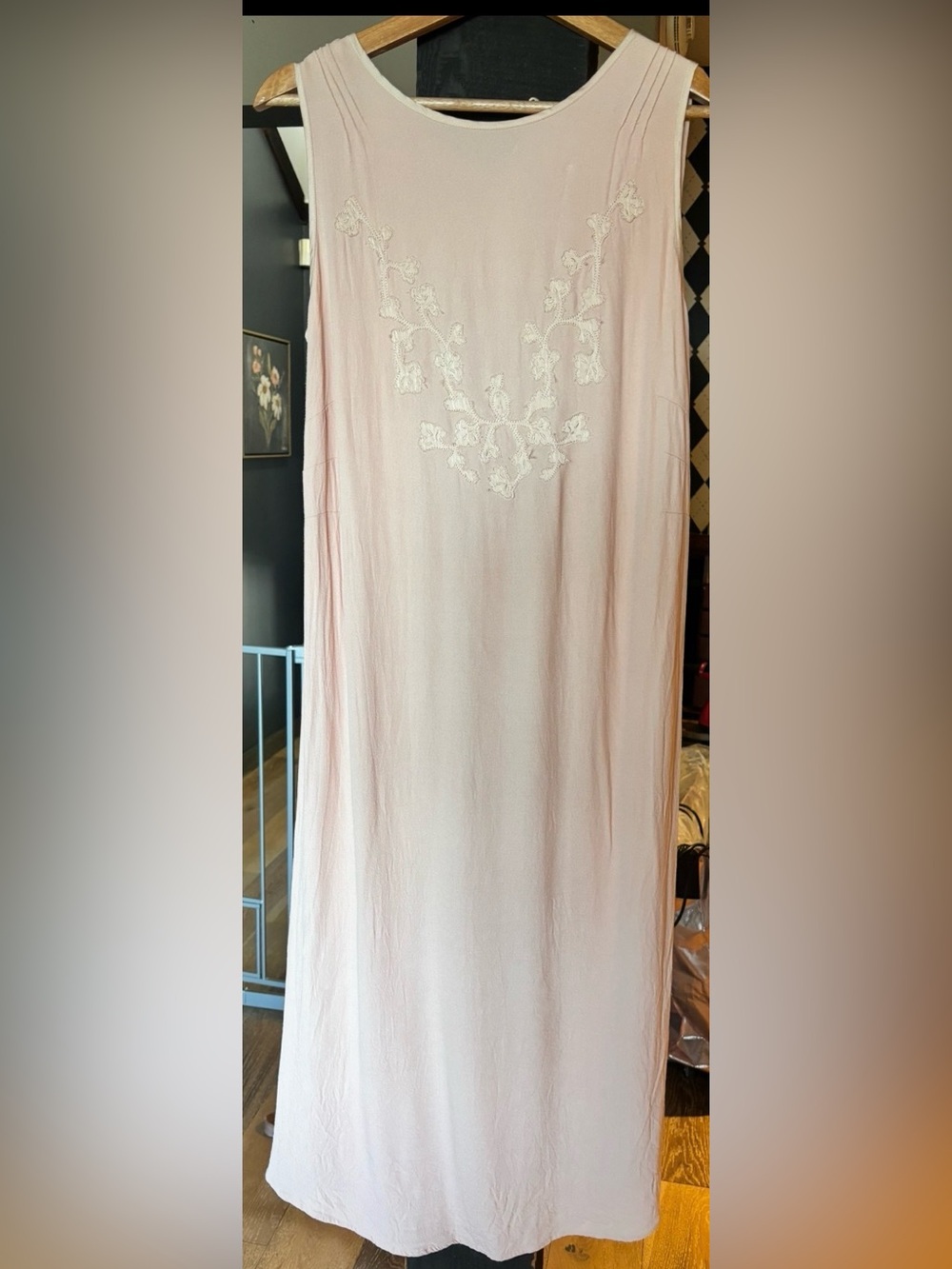 Sleeveless Embroidered Pink Tunic Dress
